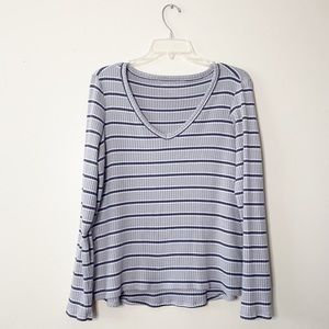 American Eagle - Striped Gray Long-Sleeved V-Neck Top (Medium)